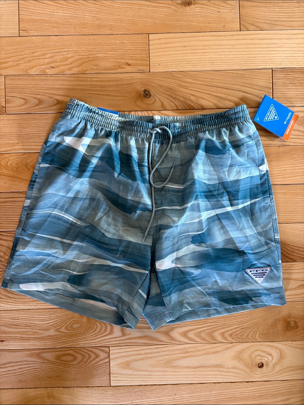 Columbia Men's Teal and White Camo Swim Shorts